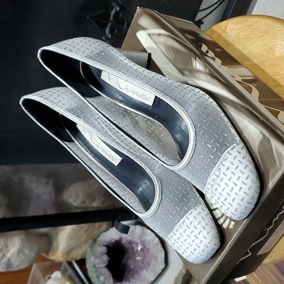 Nina Lotus Silver Mesh Heels - Picture 2 of 5